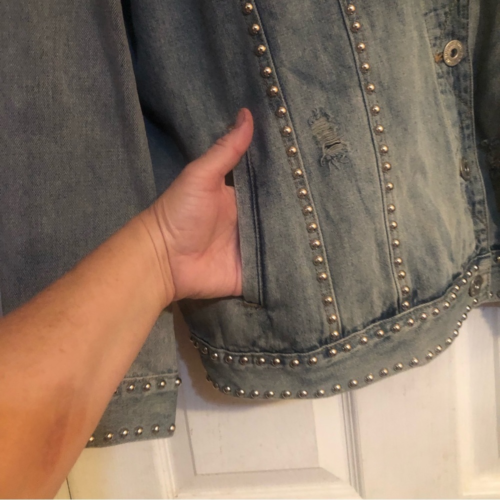 Vici Grey Distressed Studded Denim Jean Jacket - Picture 13 of 13